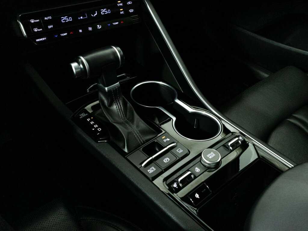 Kia K5, 2021 Фото №19