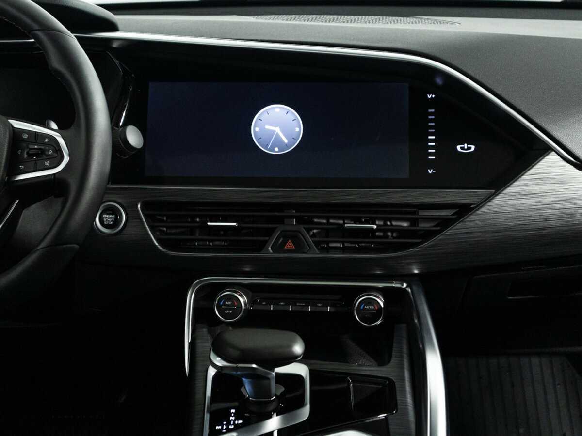 Geely Tugella, 2022 Фото №14