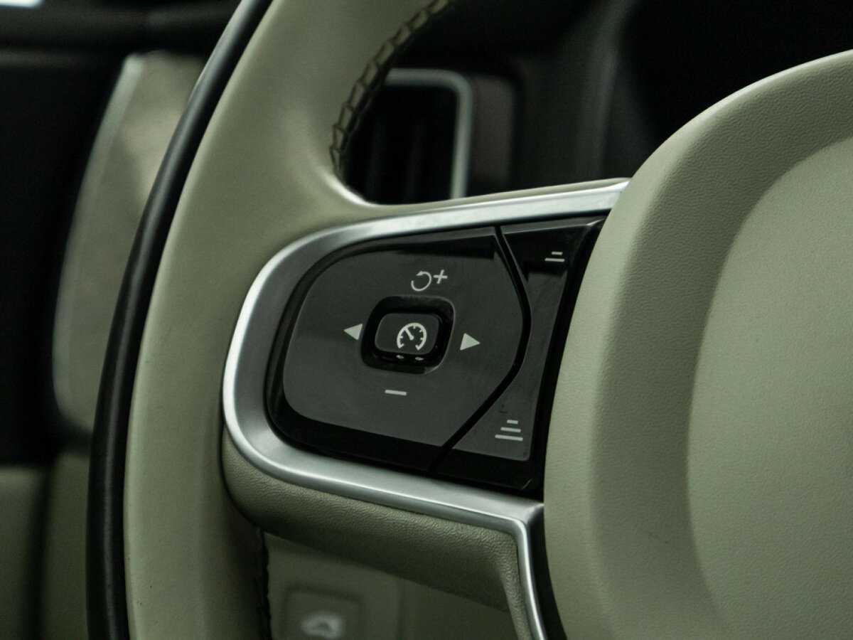 Volvo XC60, 2018 Фото №23