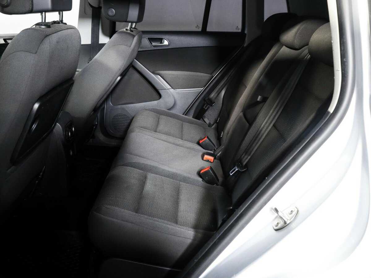 Volkswagen Tiguan, 2012 Фото №7