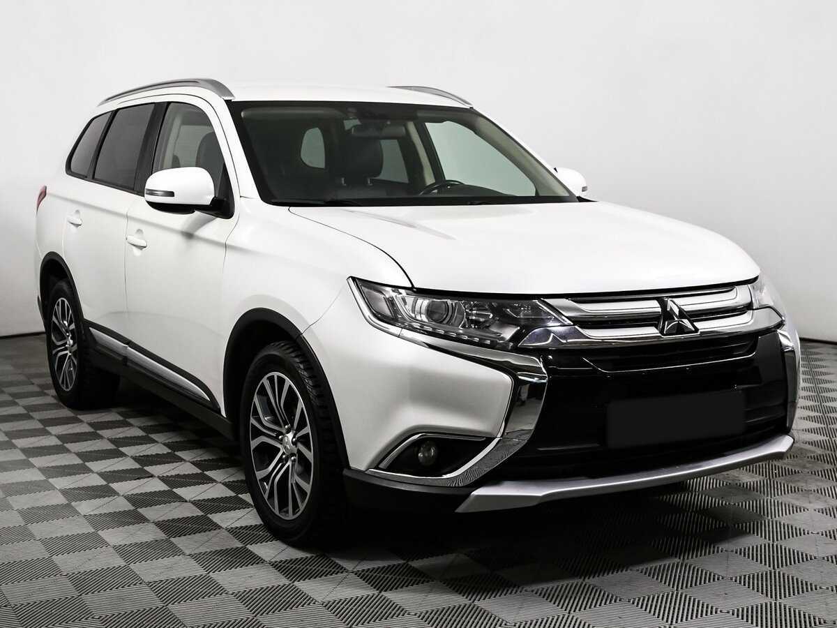 Mitsubishi Outlander, 2017 - 108 414 км. | Фото №3