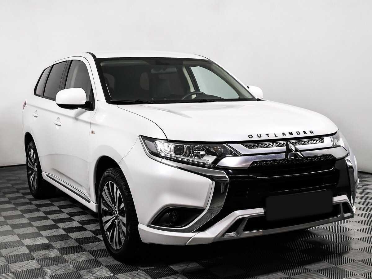 Mitsubishi Outlander, 2022 - 19 699 км. | Фото №3