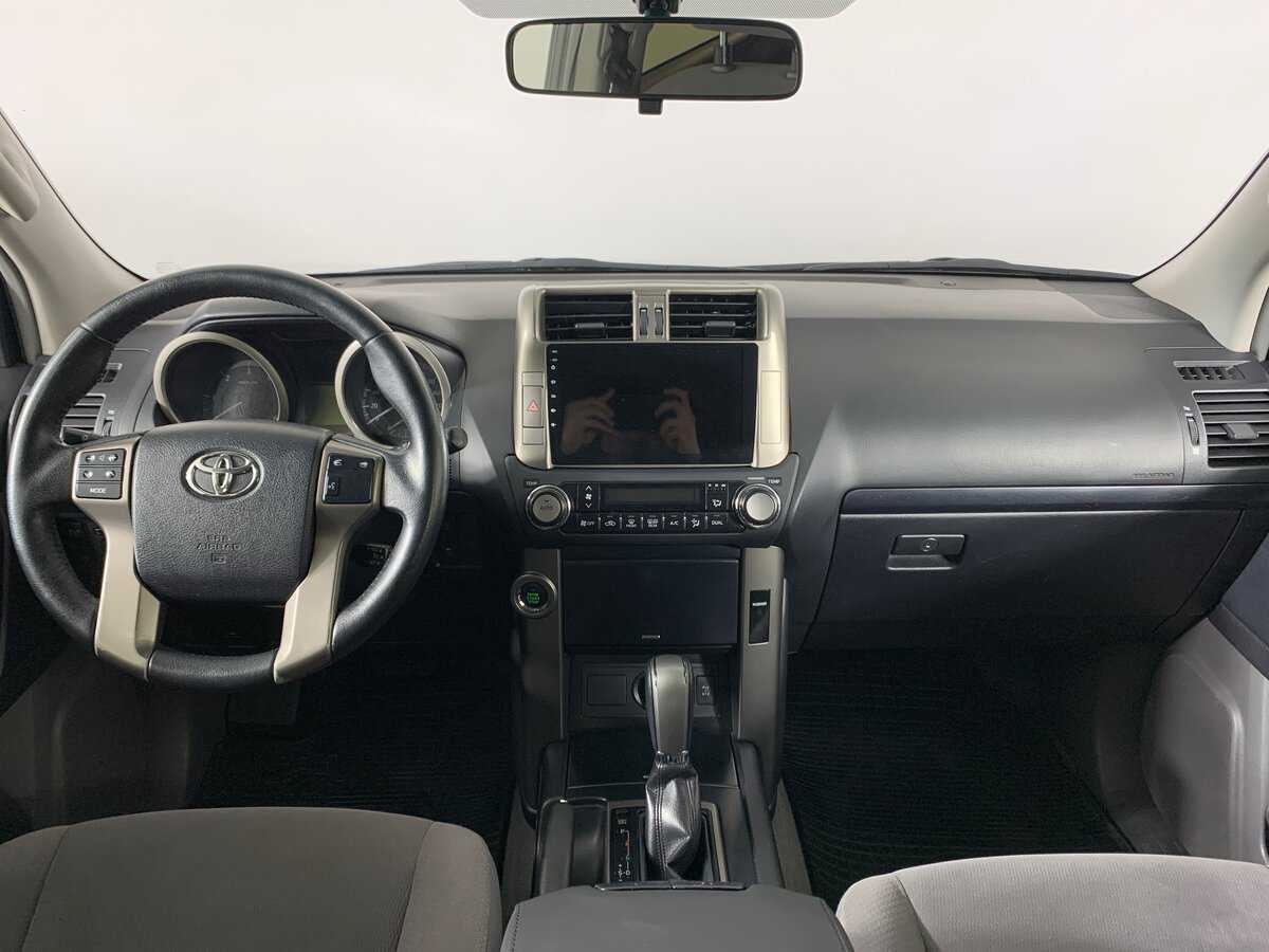 Toyota Land Cruiser Prado, 2012 Фото №10