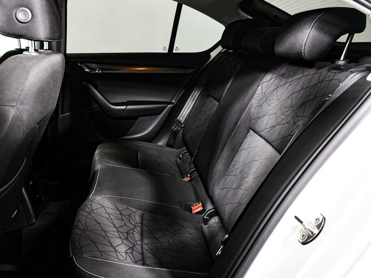 Skoda Octavia, 2019 Фото №11