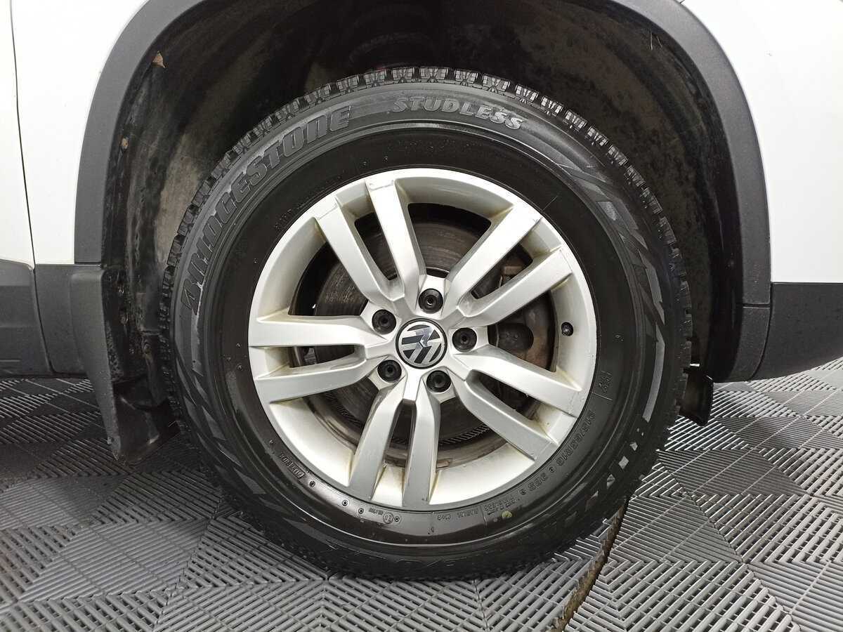 Volkswagen Tiguan, 2014 Фото №18