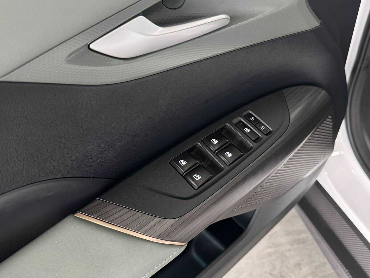 Changan Lamore, 2023 Фото №27