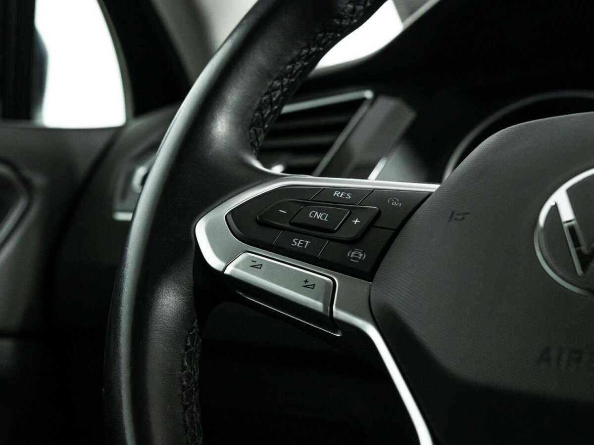 Volkswagen Tiguan, 2020 Фото №20