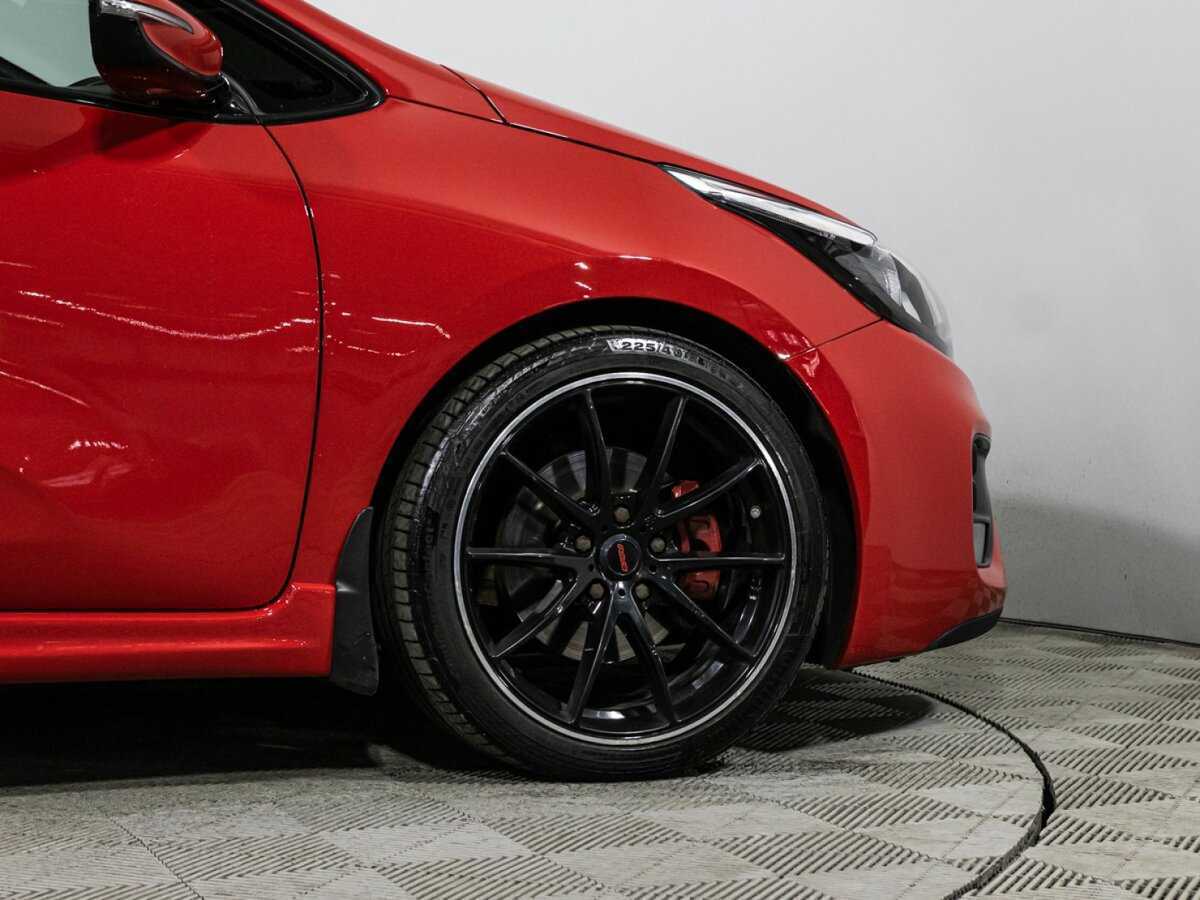 Kia Ceed GT, 2017 Фото №18