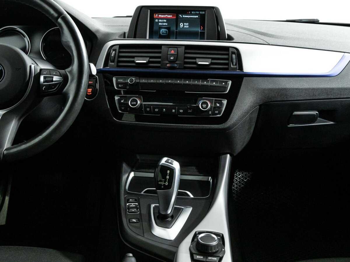 BMW 1 серии 118i, 2019 Фото №14