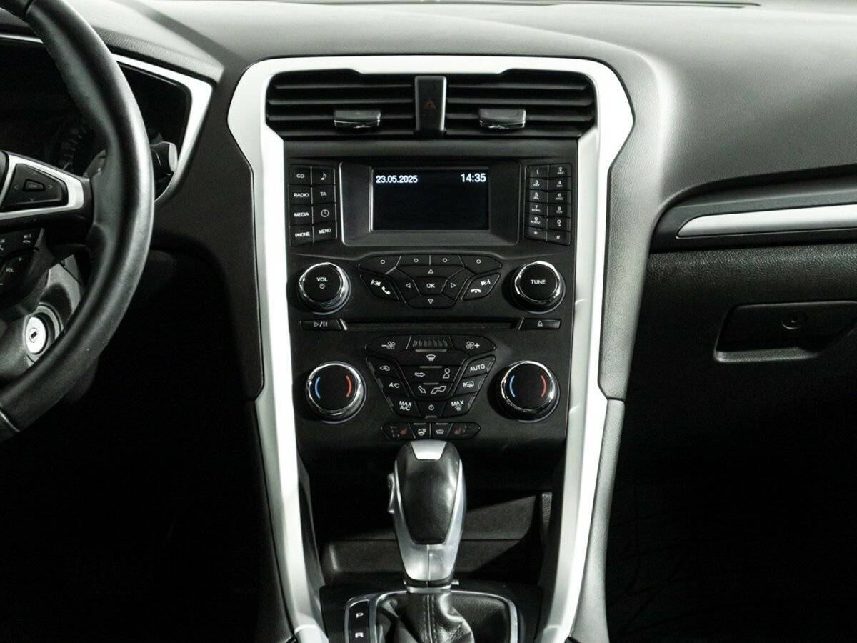 Ford Mondeo, 2015 Фото №14