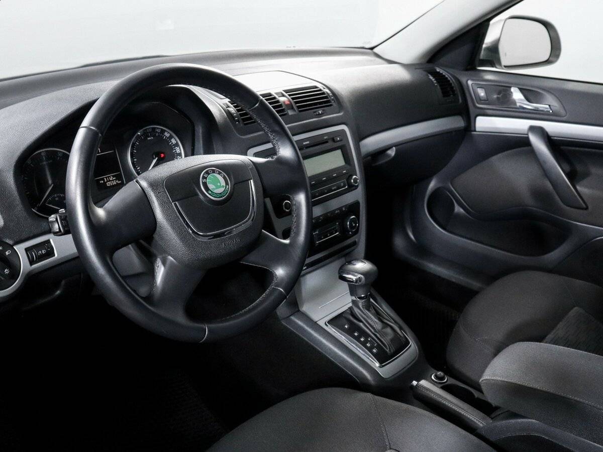 Skoda Octavia DSG7, 2012 Фото №12