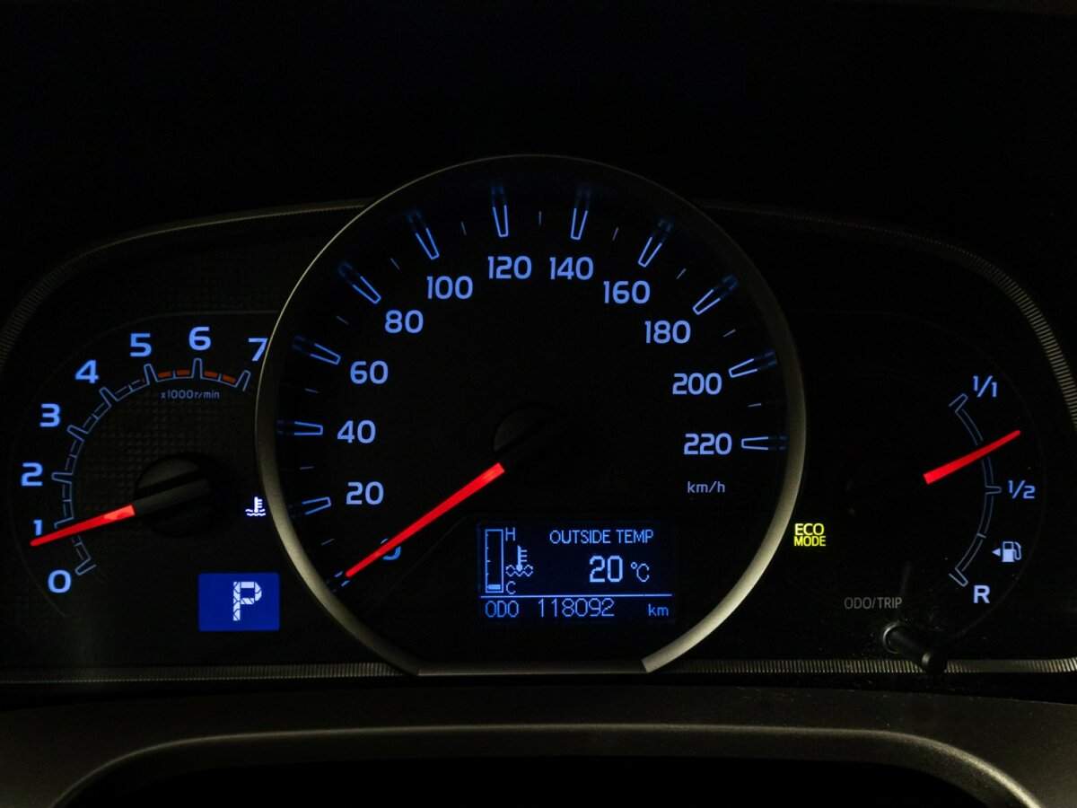 Toyota RAV4, 2015 Фото №12