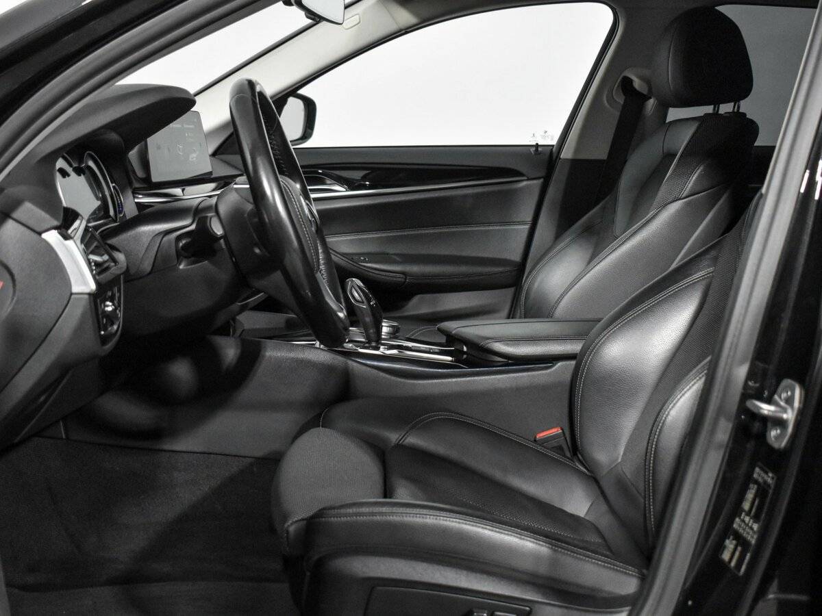 BMW 5 серии 520d, 2017 Фото №12