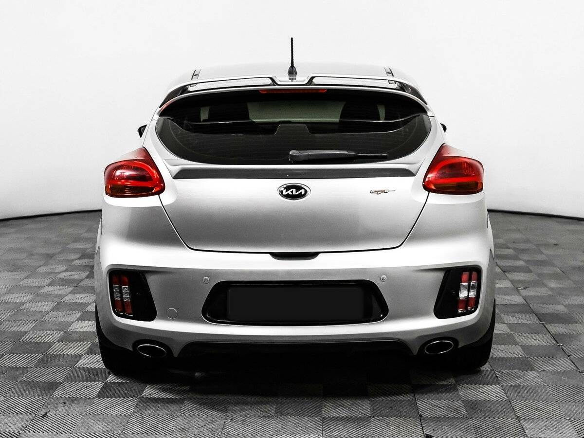 Kia Ceed GT, 2015 Фото №6