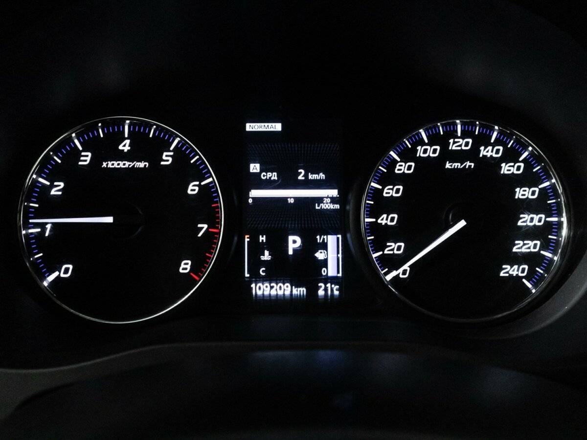 Mitsubishi Outlander, 2020 Фото №10