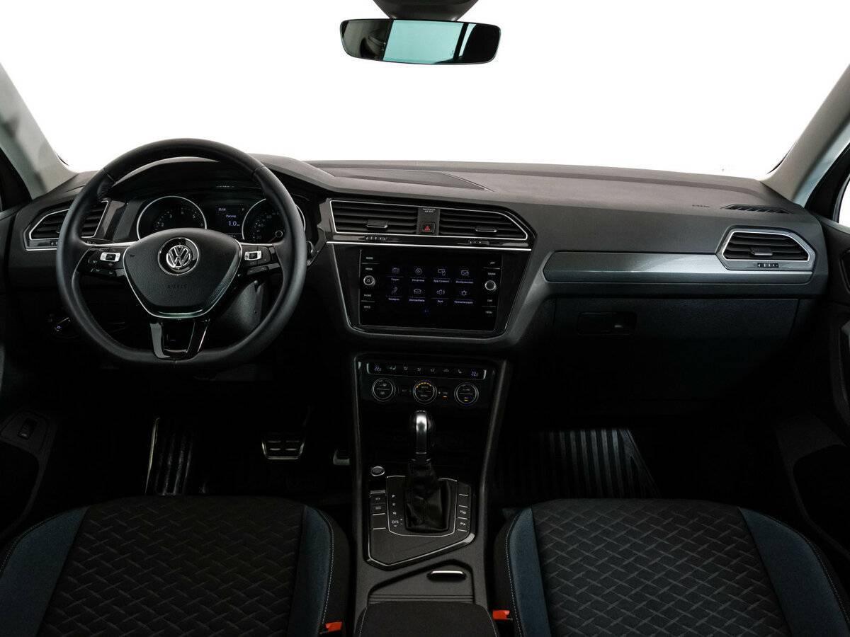 Volkswagen Tiguan, 2019 Фото №10