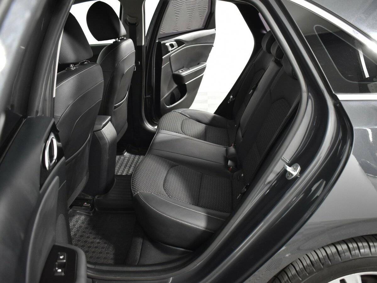 Kia Ceed, 2019 Фото №12