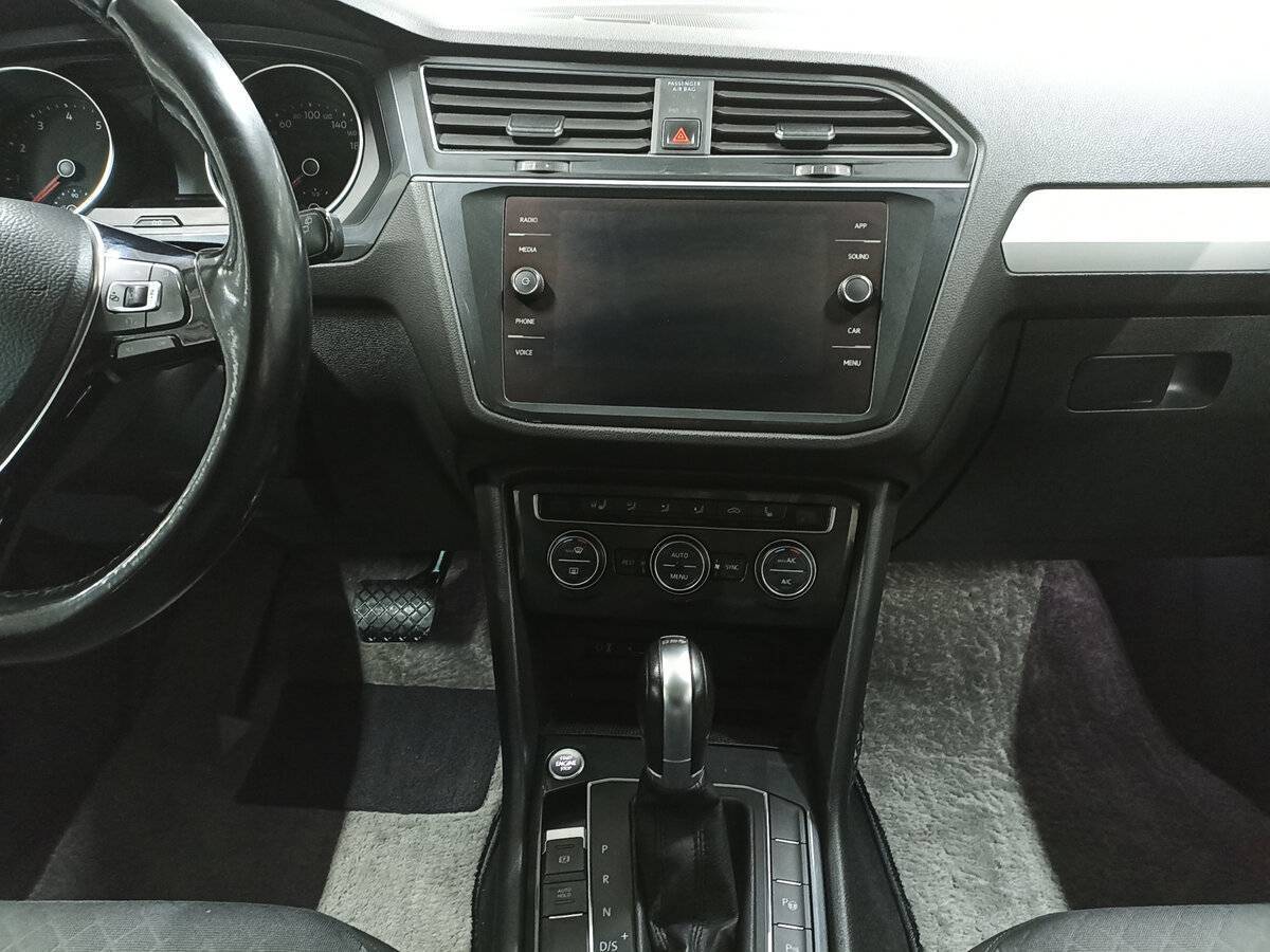 Volkswagen Tiguan, 2017 Фото №15