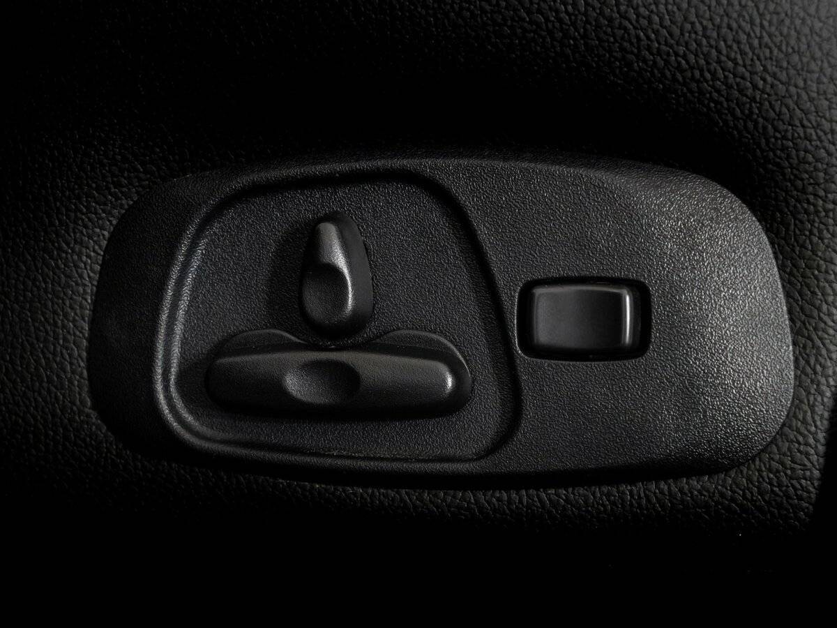 Mitsubishi Pajero, 2012 Фото №12