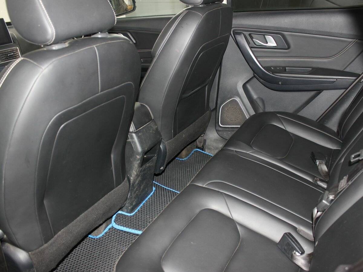 FAW Besturn X40, 2019 Фото №14