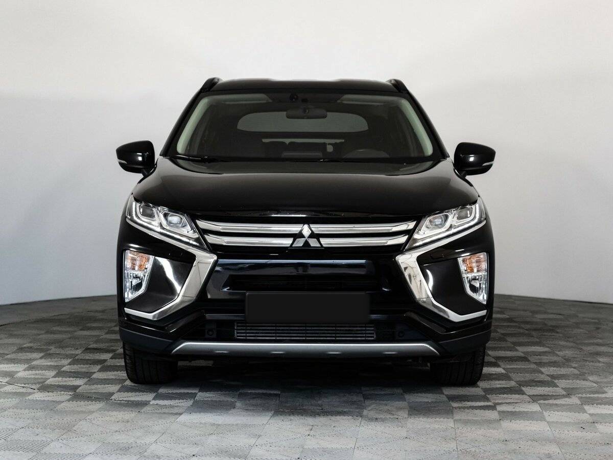 Mitsubishi Eclipse Cross, 2018 - 97 635 км. | Фото №3