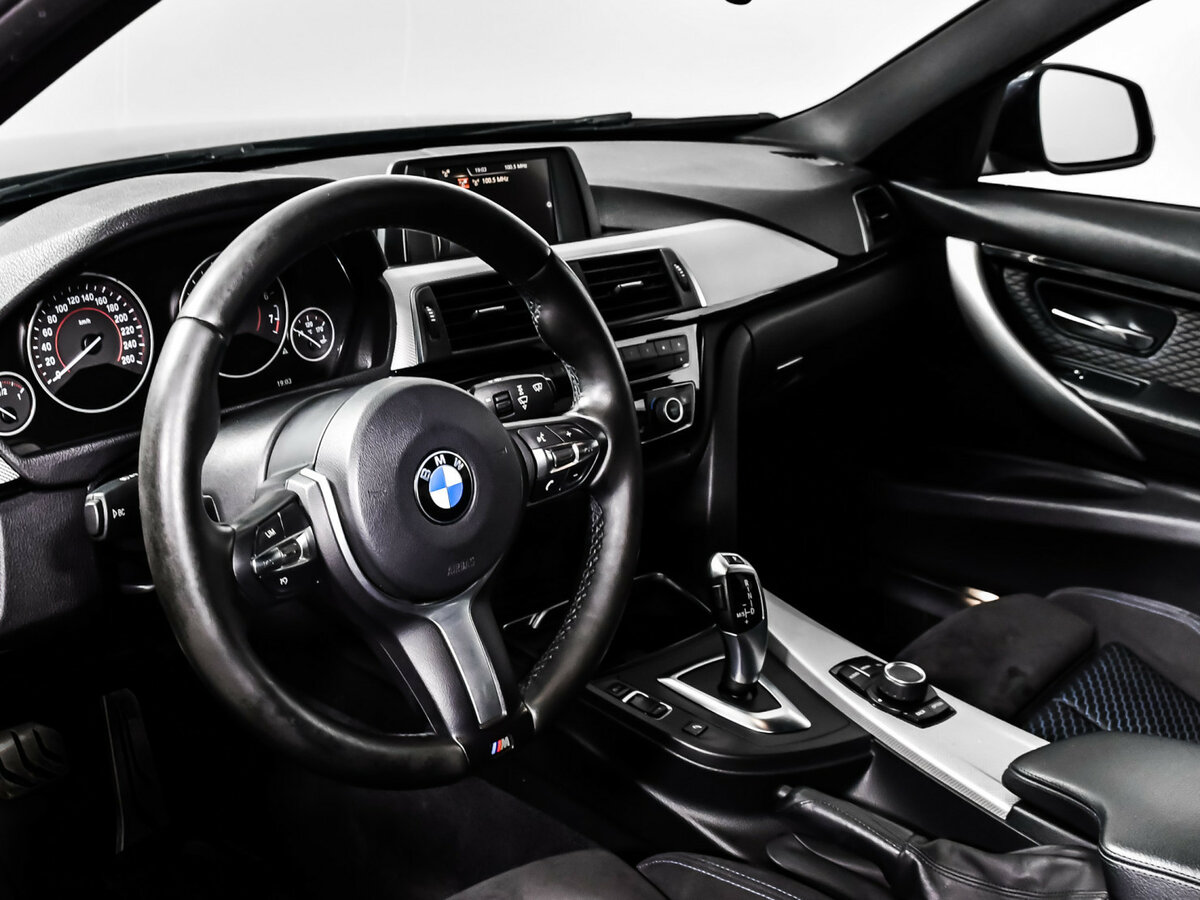 BMW 3 серии 320i xDrive VI (F3x) Рестайлинг, 2016 Фото №12