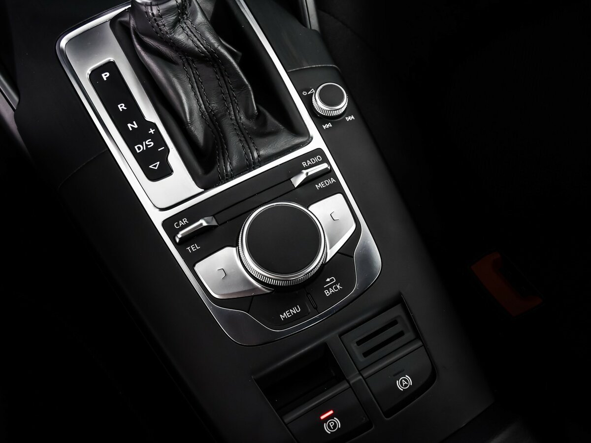 Audi A3 III (8V) Рестайлинг, 2019 Фото №15