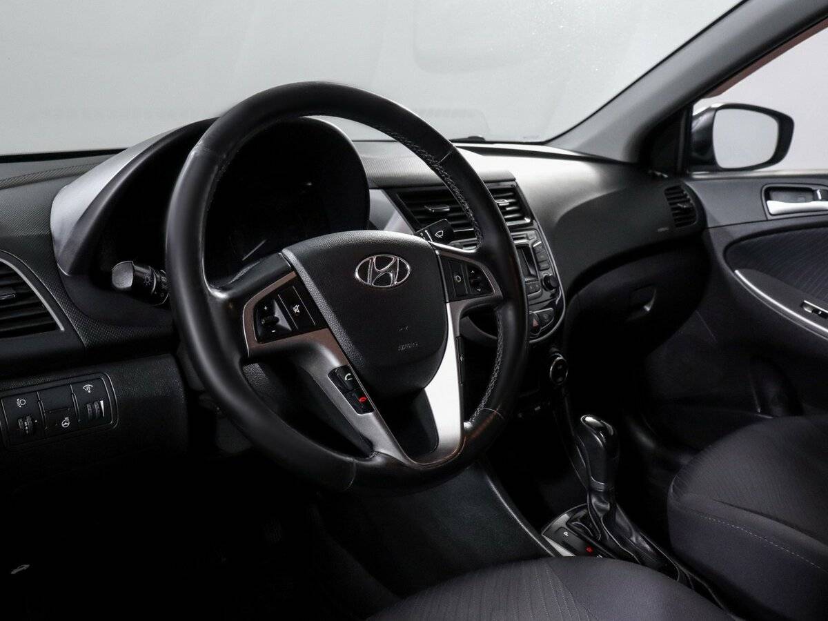 Hyundai Solaris I Рестайлинг, 2015 Фото №11