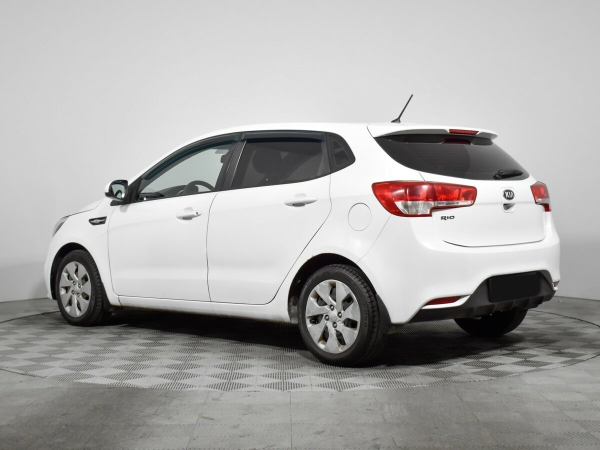 Kia Rio III Рестайлинг, 2016 Фото №7