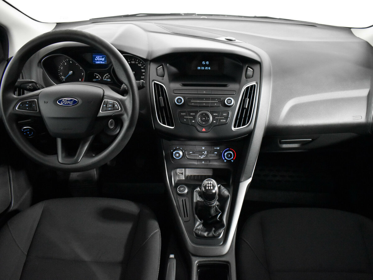 Ford Focus III Рестайлинг, 2016 Фото №13