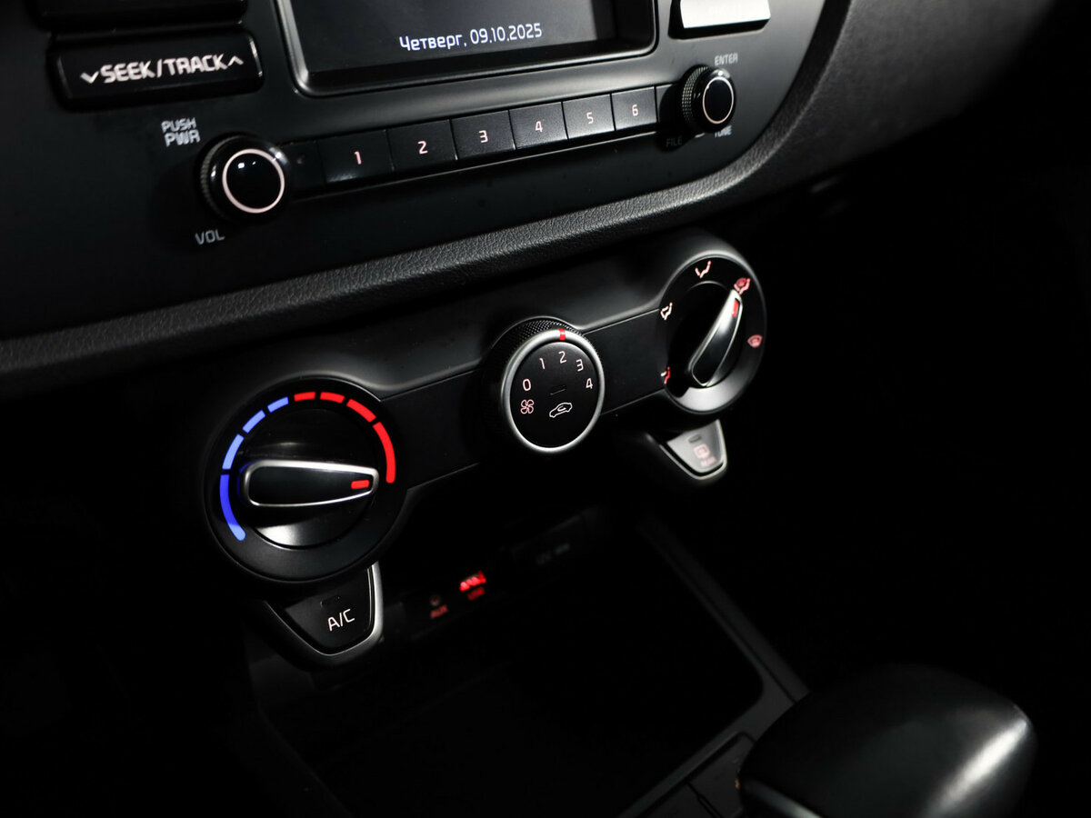 Kia Rio IV, 2017 Фото №20