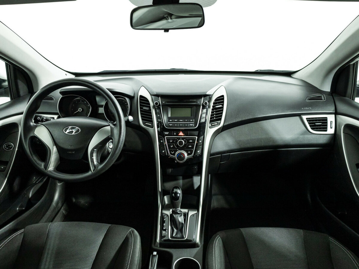 Hyundai i30 II Рестайлинг, 2015 Фото №13