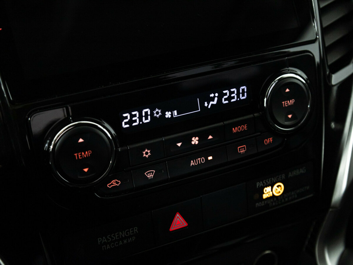 Mitsubishi Pajero Sport III, 2018 Фото №14