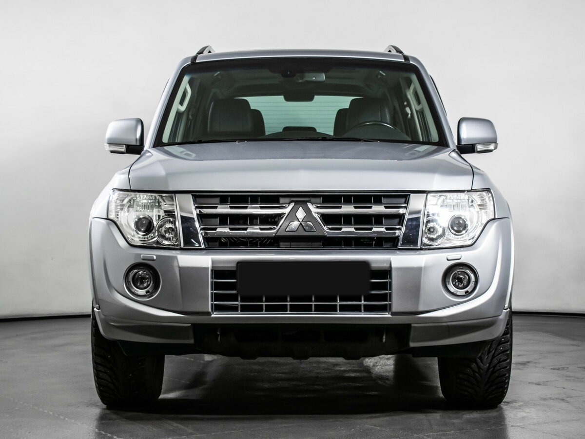Mitsubishi Pajero IV Рестайлинг 1, 2012 - 68 550 км. | Фото №2