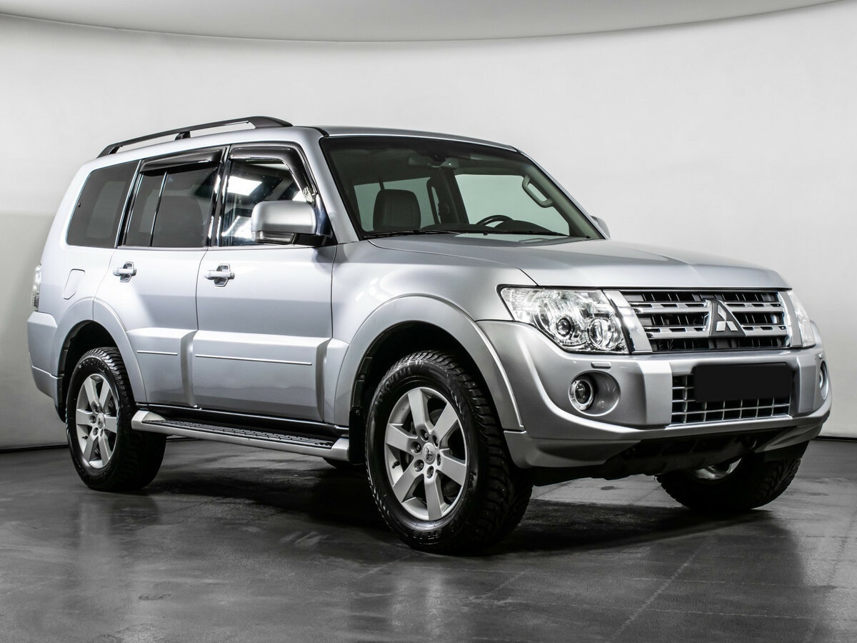 Mitsubishi Pajero IV Рестайлинг 1, 2012 - 68 550 км. | Фото №3