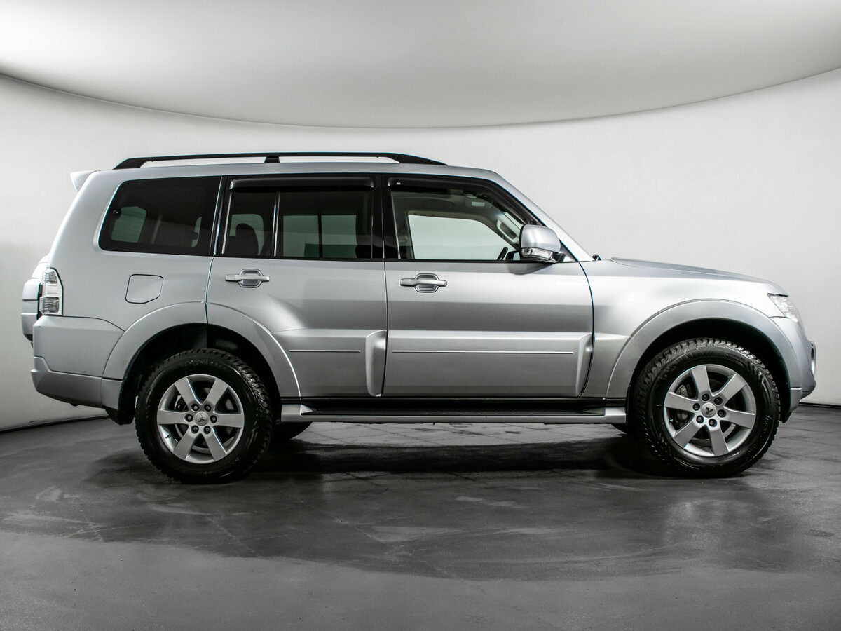 Mitsubishi Pajero IV Рестайлинг 1, 2012 - 68 550 км. | Фото №4