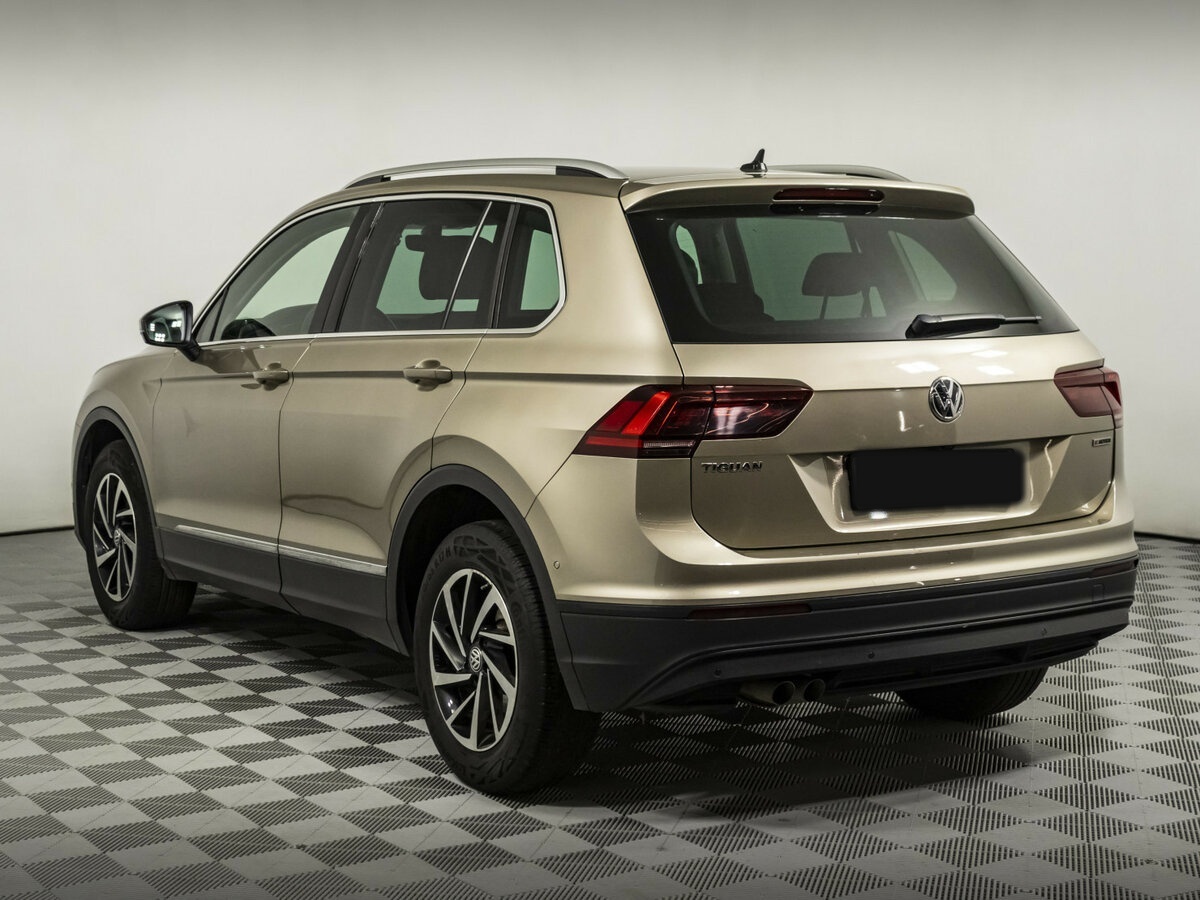 Volkswagen Tiguan II, 2018 - 131 218 км. | Фото №6