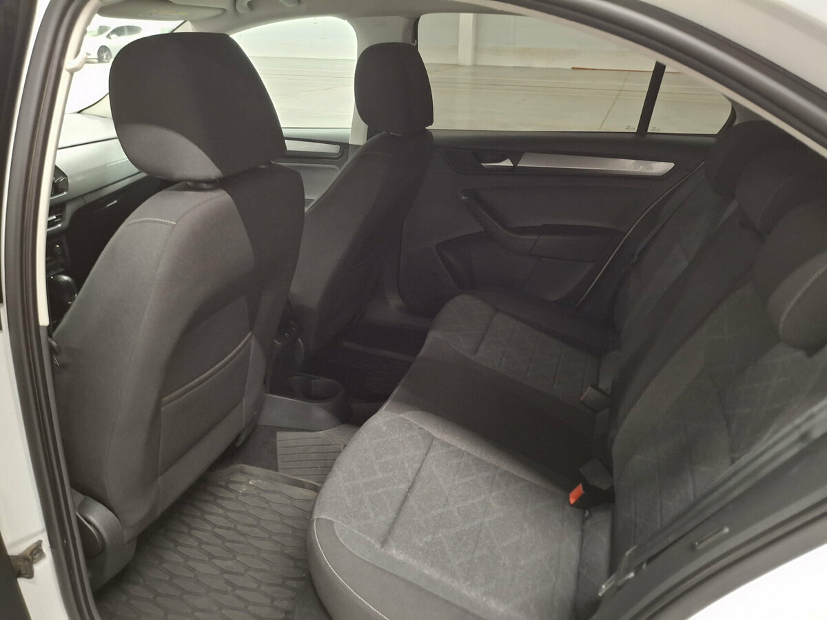 Volkswagen Polo VI, 2021 Фото №12