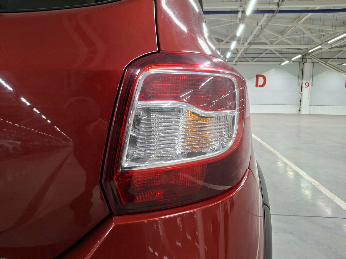 Renault Sandero Stepway II Рестайлинг, 2018 Фото №9