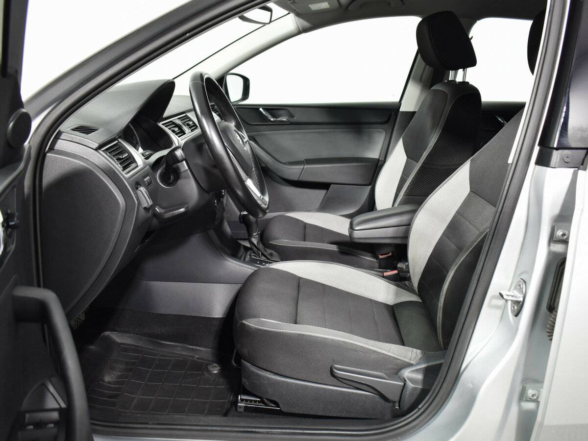 Skoda Rapid I, 2017 Фото №10