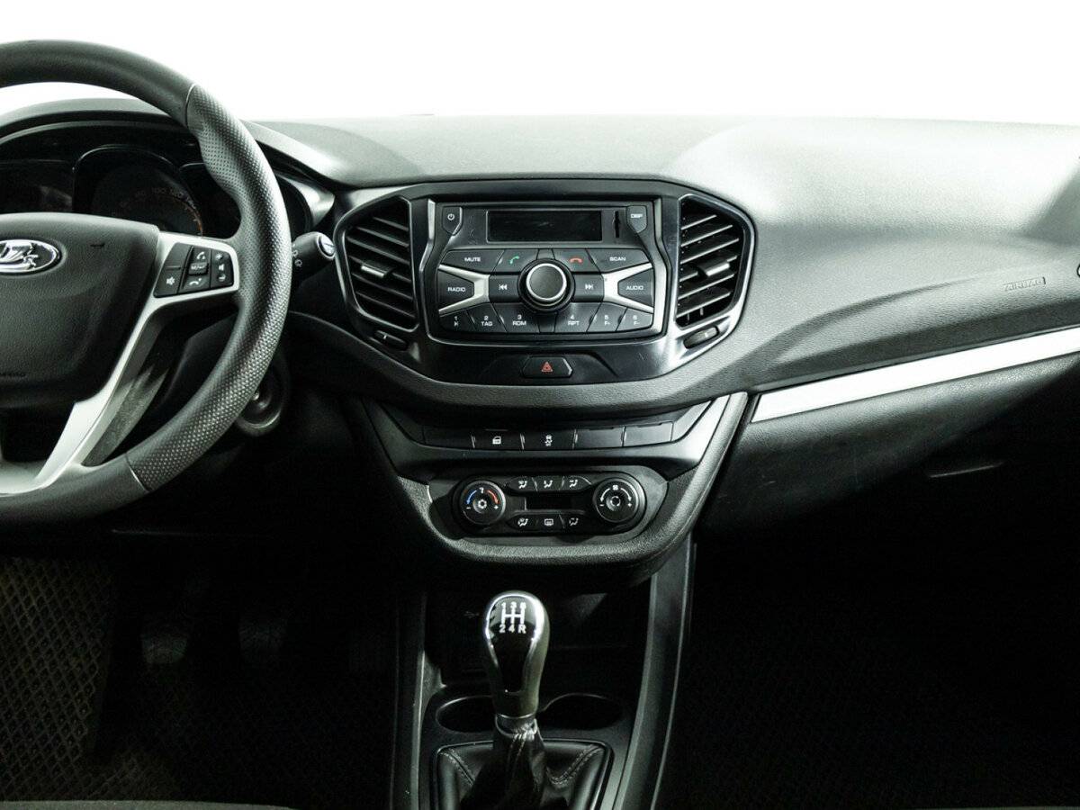 Lada (ВАЗ) Vesta SW I, 2020 Фото №14