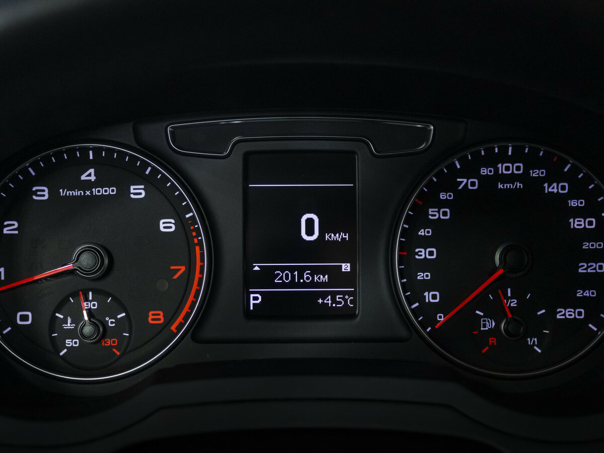 Audi Q3 I (8U) Рестайлинг, 2015 Фото №11