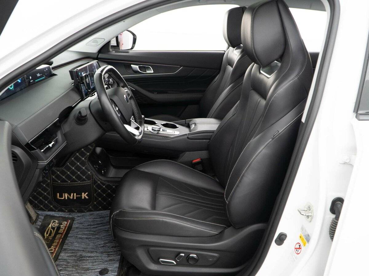 Changan UNI-K, 2023 Фото №9