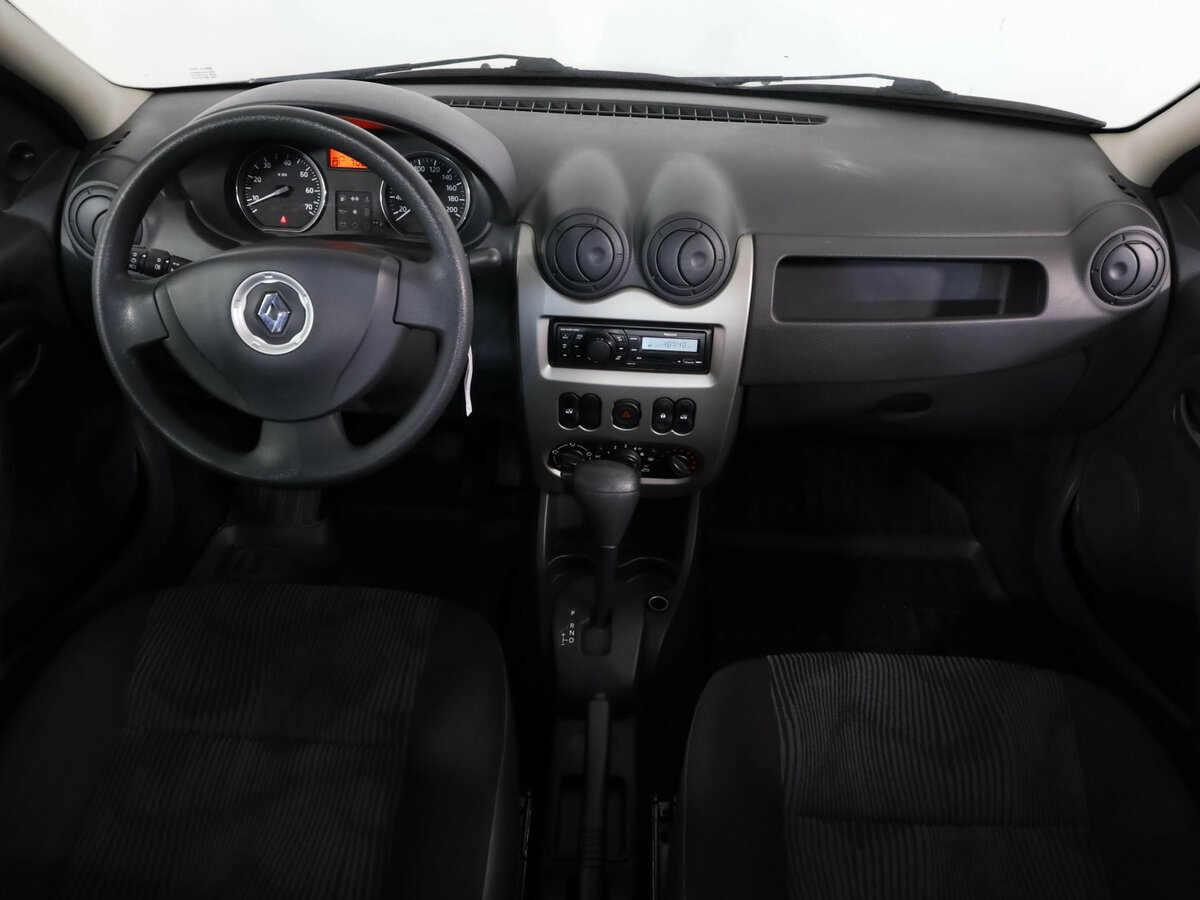 Renault Logan I Рестайлинг, 2015 - 96 506 км. | Фото №7