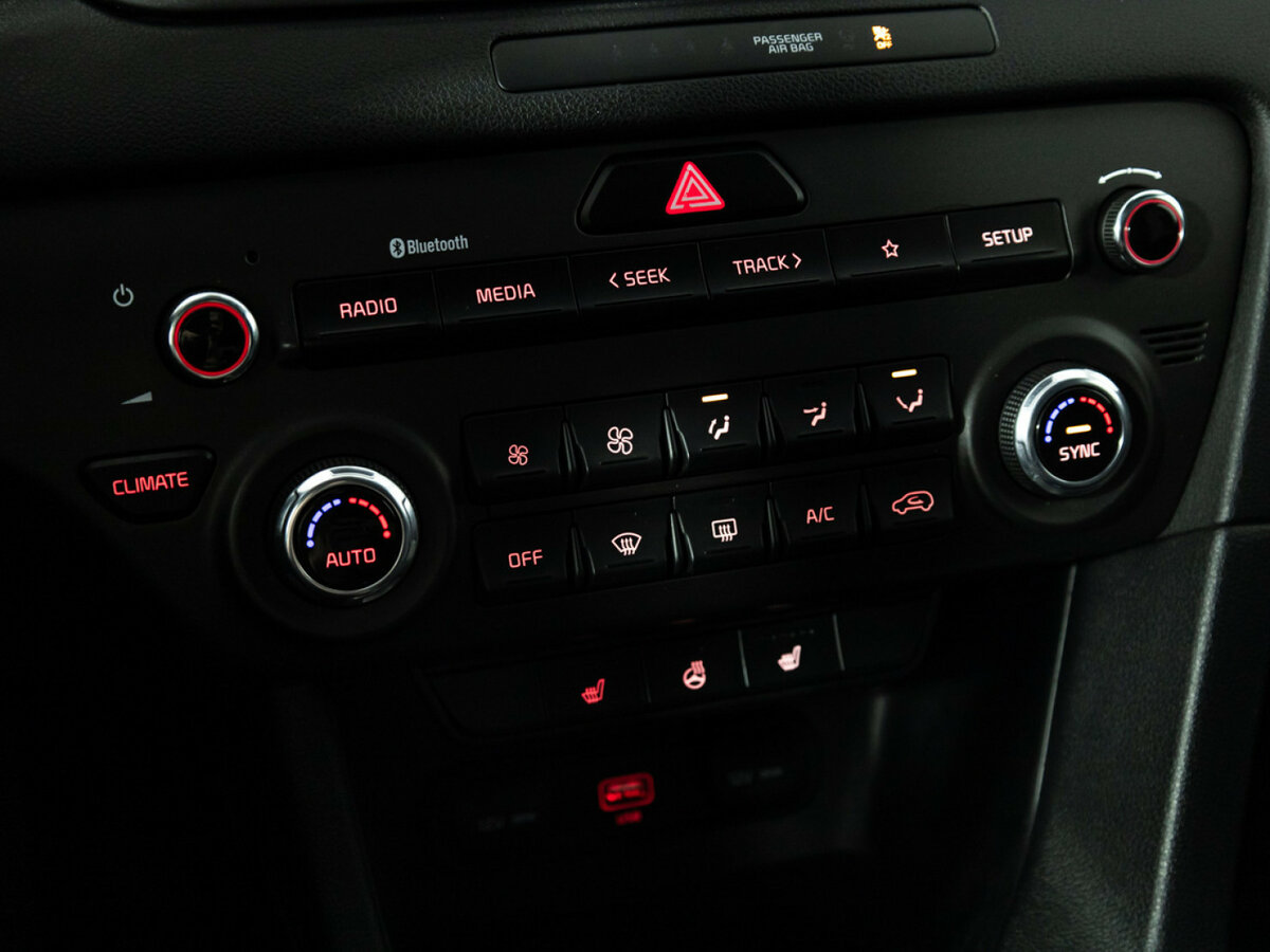 Kia Sportage IV Рестайлинг, 2022 Фото №16