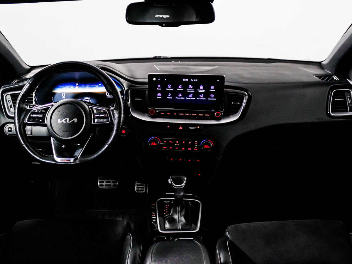 Kia Ceed III Рестайлинг, 2021 Фото №10