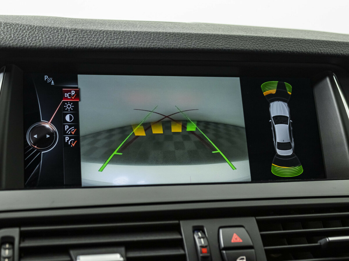 BMW 5 серии 528i xDrive VI (F10/F11/F07) Рестайлинг, 2016 Фото №14