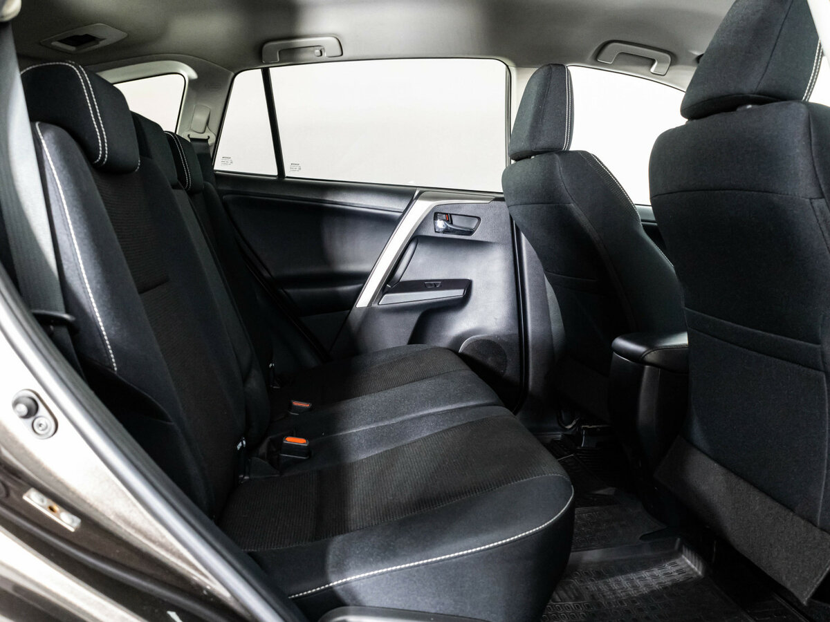 Toyota RAV4 IV (XA40) Рестайлинг, 2018 Фото №16