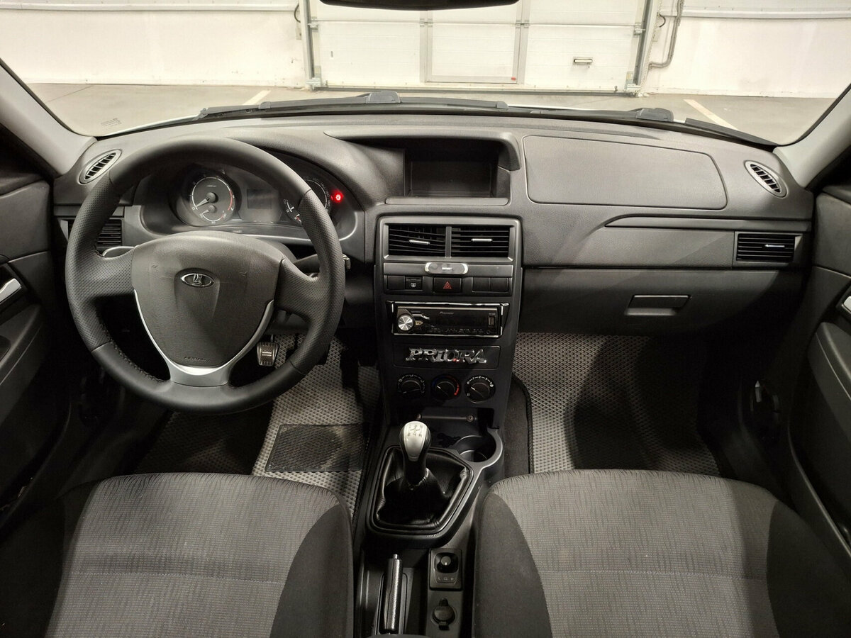 Lada (ВАЗ) Priora I Рестайлинг, 2017 Фото №14