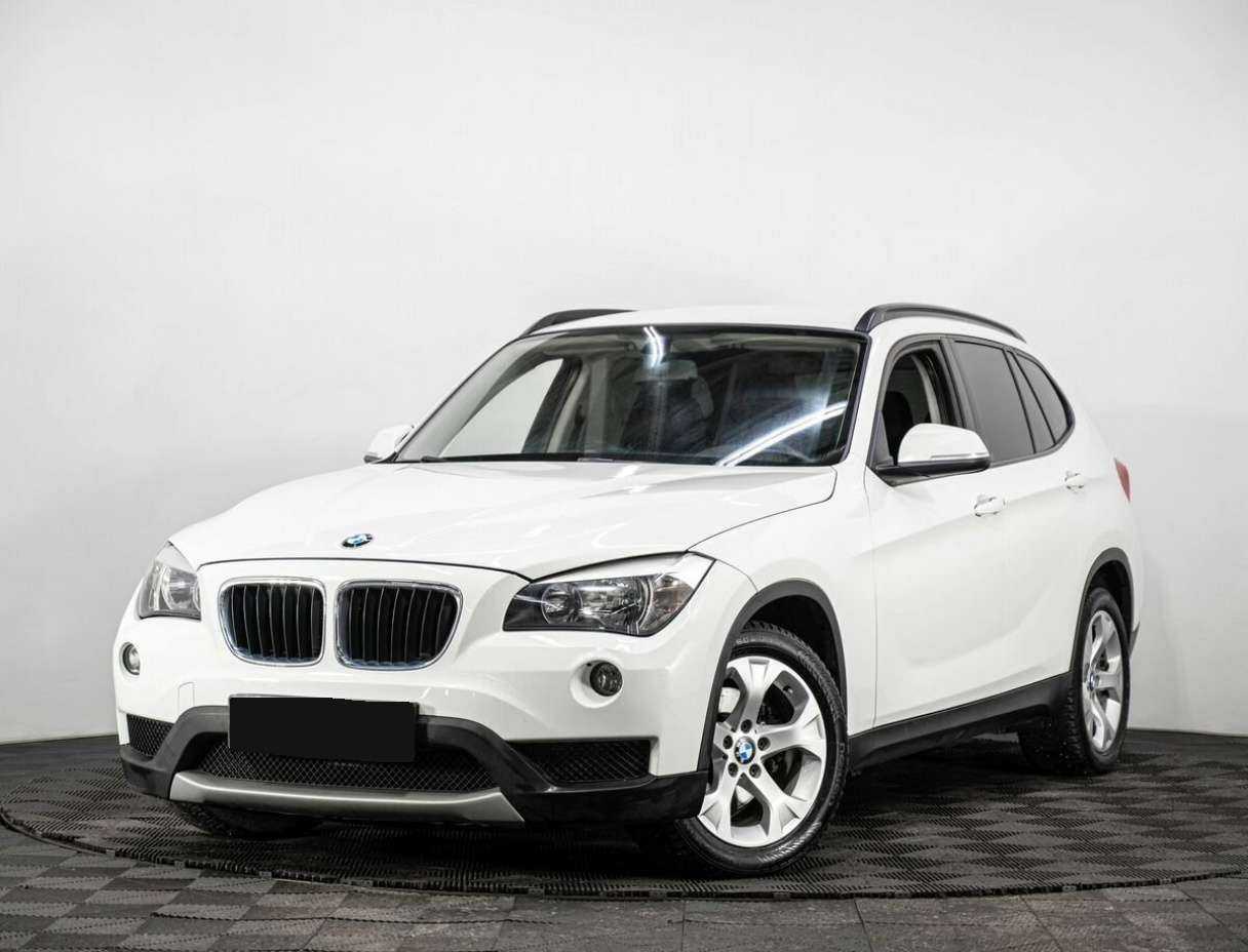 BMW X1 18i, 2013 Фото №1